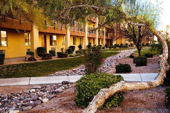 Emerald Suites South Las Vegas Boulevard Екстериор снимка