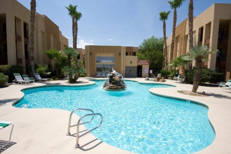 Emerald Suites South Las Vegas Boulevard Екстериор снимка