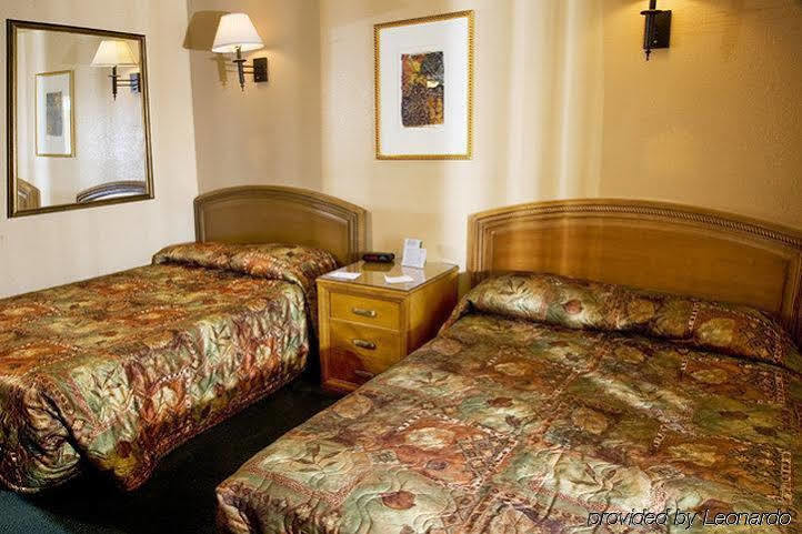 Emerald Suites South Las Vegas Boulevard Екстериор снимка