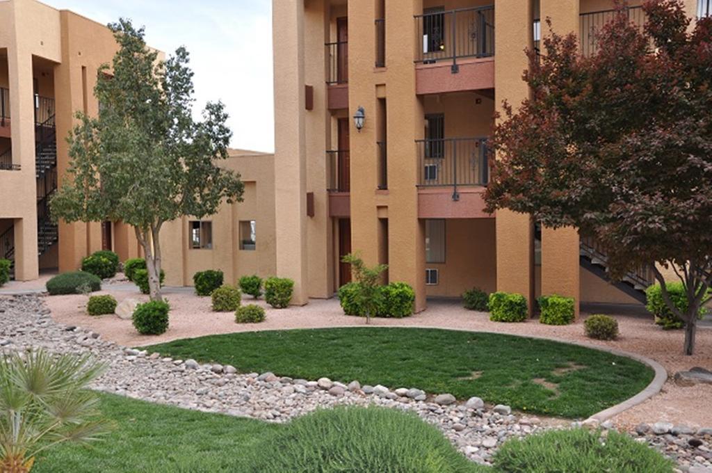 Emerald Suites South Las Vegas Boulevard Екстериор снимка