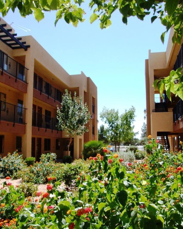 Emerald Suites South Las Vegas Boulevard Екстериор снимка