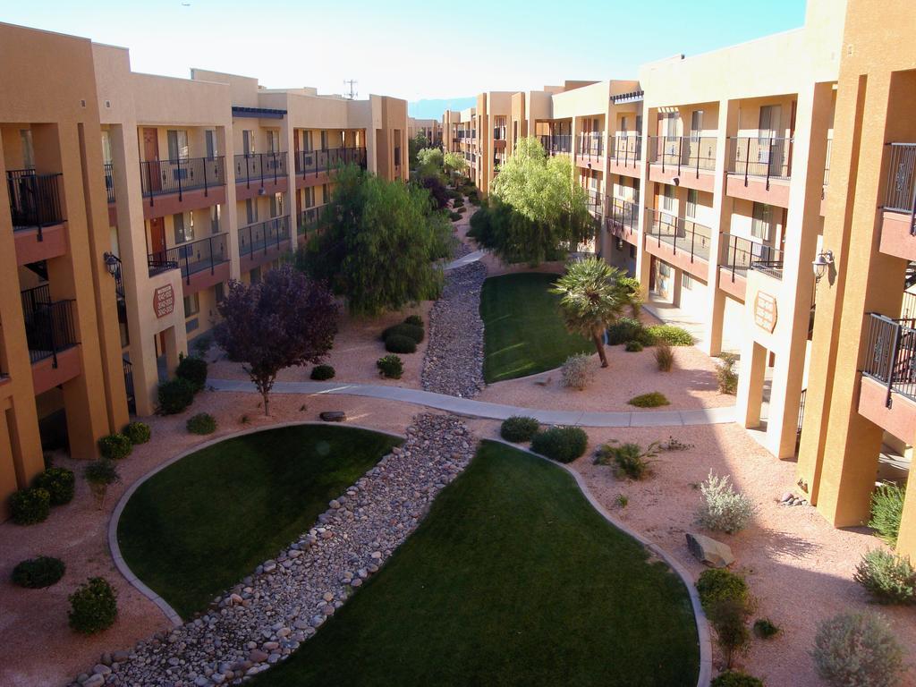Emerald Suites South Las Vegas Boulevard Екстериор снимка